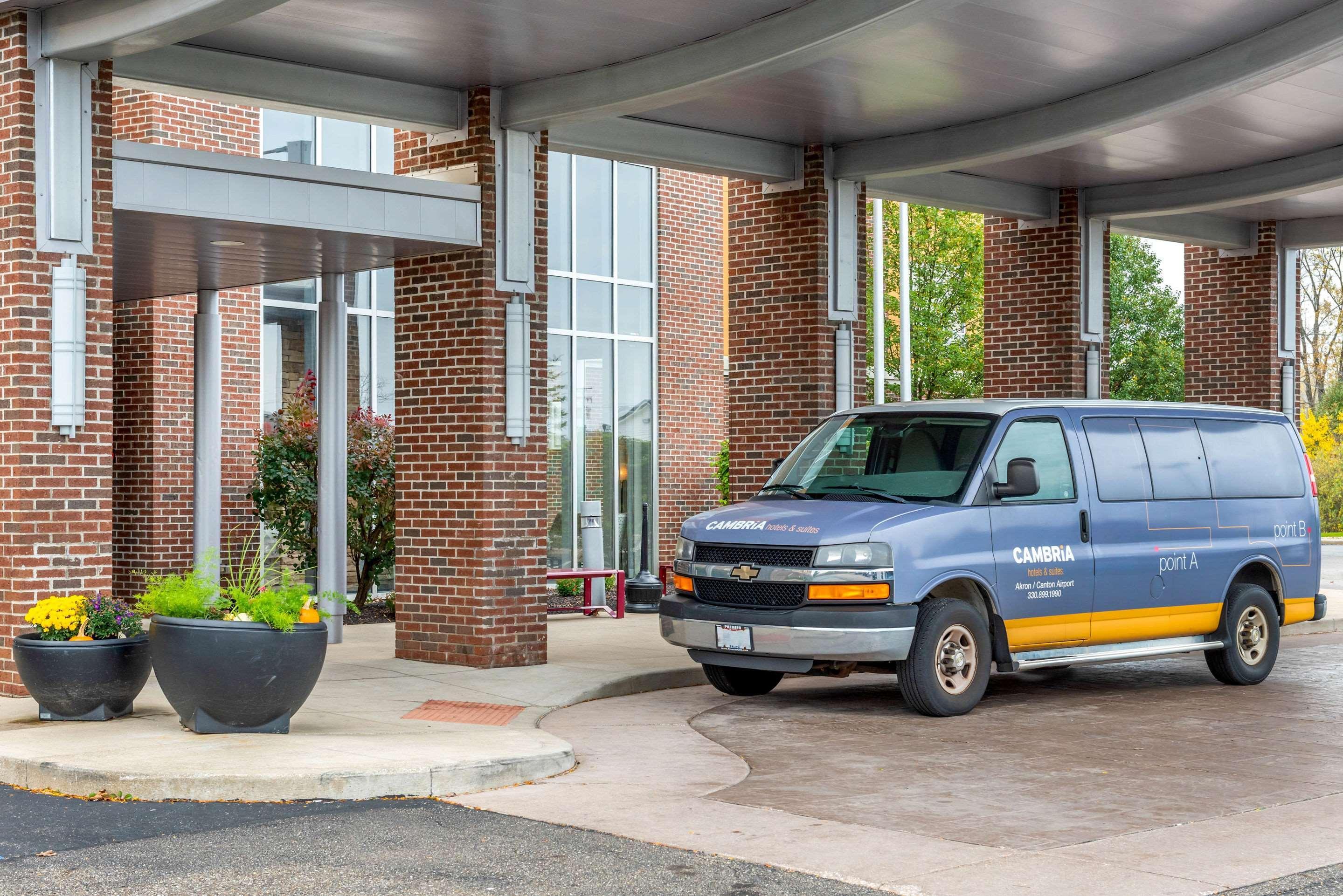 Cambria Hotel Akron - Canton Airport Uniontown Extérieur photo